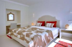 Amazing villa in a perfect Sea view Heated Poo