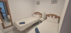 La Florida Apartment Near Emerald Isle Complex
