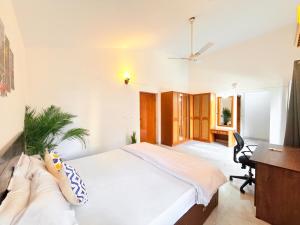 Palm Paradise Spacez Villa - Kora Party Retreat