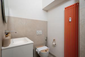 Maison di Lusso con 3 Camere e Terrazzo Privato a 5 min da Piazza Maggiore