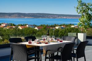 My Dalmatia - Sea View Apartment Senti