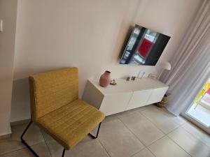 Blue Horizon Seaview Apartment