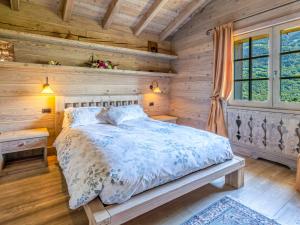 Chalet Chalet Anna by Interhome