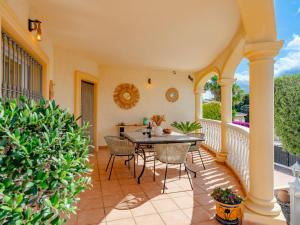 Holiday Home Hawaii by Interhome