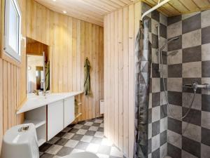 Holiday Home Ellen - 289m from the sea by Interhome