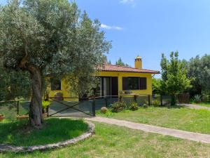 Holiday Home Cottage Girasole di Mare by Interhome