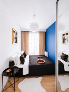 Lumina I Stylish 2BR Apartments with Balcony I Parking