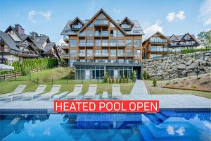 Cyrhla Mountain View with Saunarium & Heated Summer Pool by BQQK