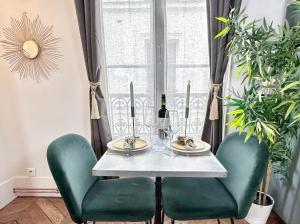 Sumptuous flat with lift near Opera