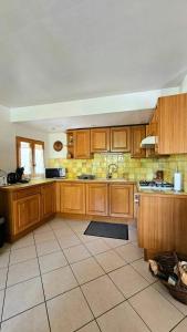 Maison avec 3 chambres à Réallon, 90 m² avec balcon