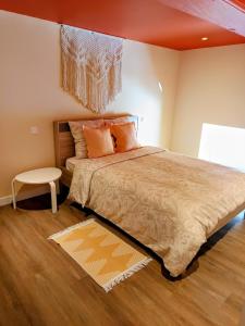 Duplex accès de plein pied, spacieux lumineux