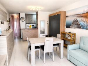 Studio in Peñismar I - On the beachfront