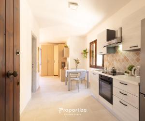 Studio Aura by Propertize - centro Olbia