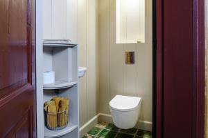 Walingsuites