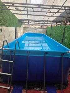 magnifique f4 niveau de villa piscine et parking