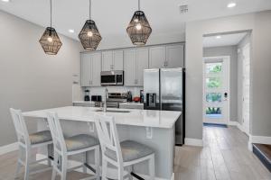 Luxury-Inspired Stay Near Disney With Resort & Waterpark Access - 7817Sd