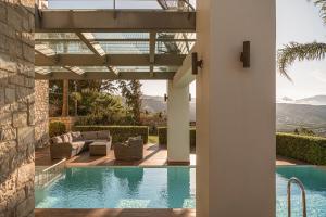 Villa Emilia I Luxury, amazing seaview, next to the town