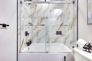 Vellora Retreat Suite - Close to YYC Airport