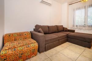 Mira & Ivan Apartments with Terrace and Parking by Irundo