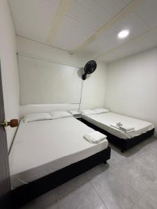 SANTYS HOUSE MELGAR apartamento amoblado 6 Huéspedes