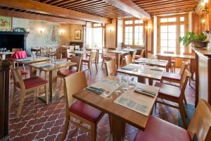 Hotels Auberge Le Cantou - Hotel Roche : photos des chambres