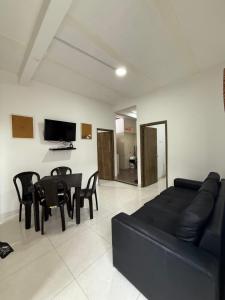 SANTYS HOUSE MELGAR apartamento amoblado 6 Huéspedes