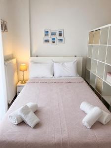 Azure Orchid Kalamaria, Seaside Stay & Free Parking