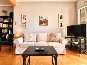 Urban Escape With Acropolis View by MPS