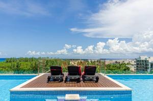 Studio Grand Fifty by Riviera Maya Suites