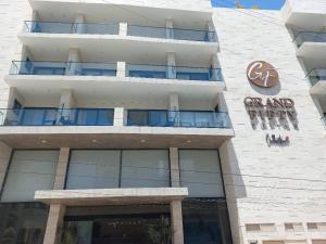 Studio Grand Fifty by Riviera Maya Suites