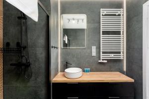 Podedworze Superior Studio by BookingHost