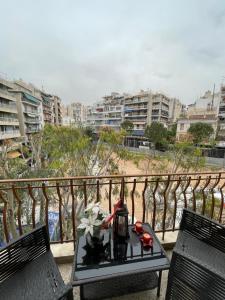 Square view in central Athens
