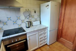 Quiet PINE WALK apartment 20m from the beach