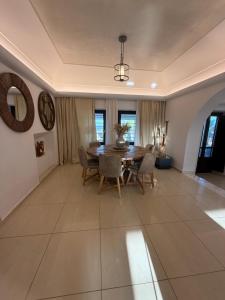 Maison Palms