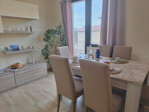Isabelita Home