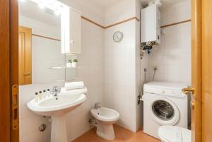 Trastevere Chic 2 Suite Home - Near Center & Station