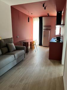 RB Apartments