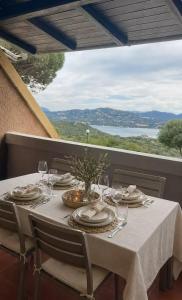 4 Posti Letto - Terrazza vista mare - Porto Rotondo vicino al mare