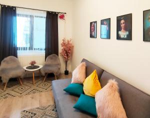 22 LOOP Apartment