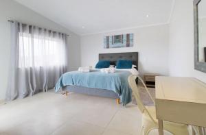 Luxury Villa with Pool Steps from Marina & Old Tow