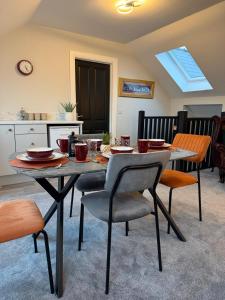 Luxury King Suite and Family room Binghamstown
