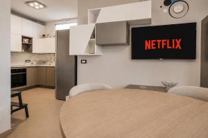 Modern Apartment in Lecce with Private Parking and WiFi