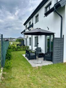 AHOJ REWAL -Apartamenty- 450 m do plaży