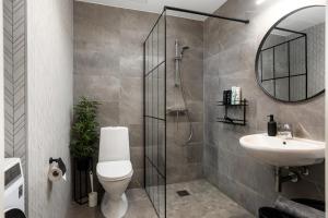 Spacious apartment next to National Museum