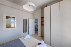 Maestro Seaview Suite