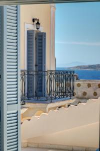 Maestro Seaview Suite