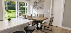 Navigate Stays West Palm Beach 4BR Family Retreat