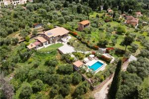 La Sassaiola by Nicola Real Estate
