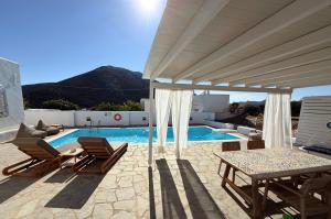 Sunny Villa Sifnos
