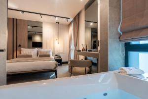 VELVET rooms & more